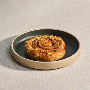 CINNAMON ROLL