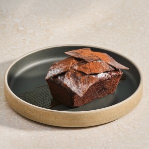 CHOCOLATE FUDGE CAKE